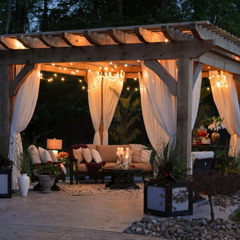 5 Signs Your Backyard Needs a Pergola